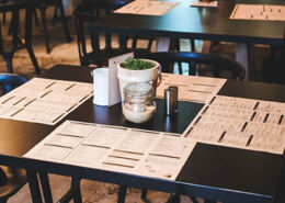 manteles individuales personalizados de papel para restaurantes